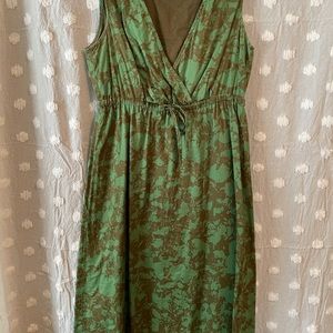 GAP Green print summer dress